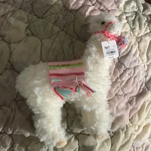Llama figure